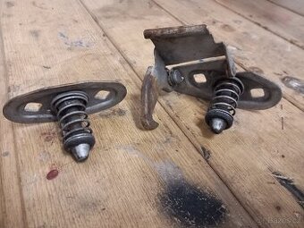 Zámek krytu kapoty BMW E36