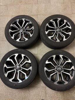 oyota Yaris Cross – originální 17" ALU kola + Continental E