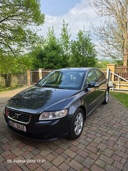 Volvo S40