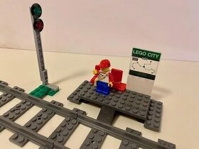 LEGO 60197 malé nádraží a semafor - NOVÉ