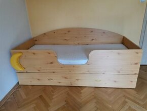 Dětská postel 200x80 cm s matrací