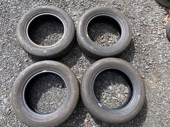 130. Letní pneu 205/65 r16 Falken Ziex ZE010B