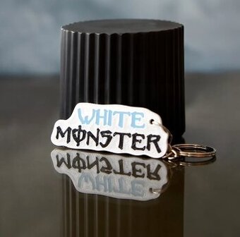 White Monster kľúčenka - 1