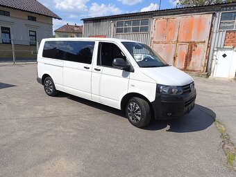 Volkswagen Transporter 2.0 TDi DSG long 9míst 103kw