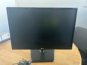 Monitor LG - 1