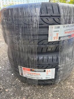 Letni pneu 255/40 r17