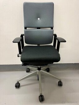 Kancelářská židle Steelcase Please - top stav