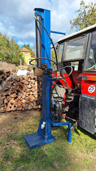 Štípačka za traktor