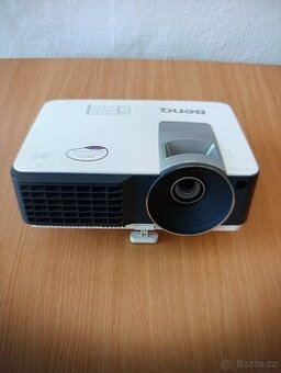 Data projektor BENQ MW712
