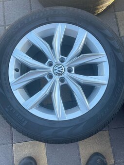 Prodám originál kola alu volkswagen tiguan