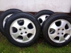 4 litá kola+pneumatiky 6Jx14 ET 43, 185/70 R 88 T