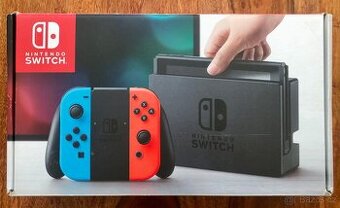 Modované Nintendo Switch + krabice, příslušenství a 32 her