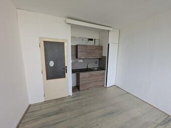 Pronájem 1+kk 20m2, Mírová 481, Klášterec nad Ohří