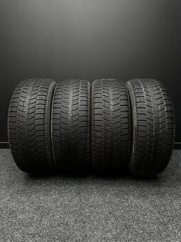 Sada pneu Bridgestone 235/60/17 102H