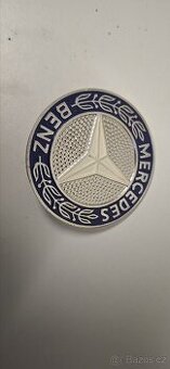 Mercedes w107 znak na kapotu