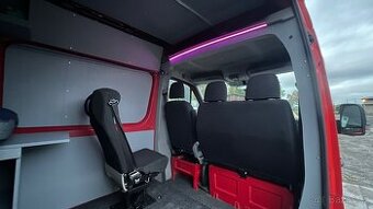 Volkswagen Crafter 2,5 tdi servisní vozidlo