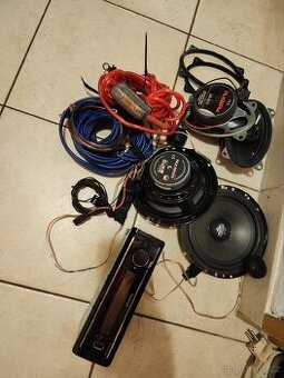 Octavia 1 reprosoustava + subwoofer+rádio bluetooth