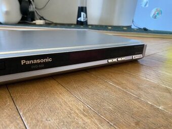 DVD Přehravač S33