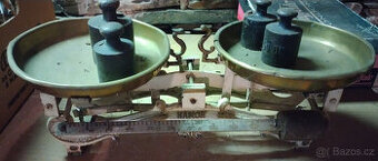 Stará obchodní/kuchyňská váha KAMOR