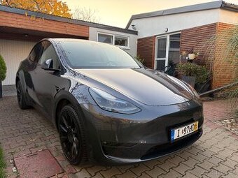 Tesla Model Y Long Range Dual Motor