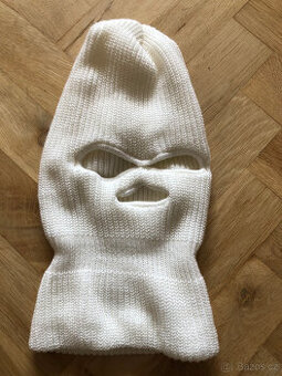 Vojenská kukla - čepice bílá