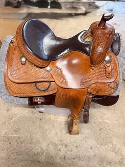 Westernové sedlo Frinta