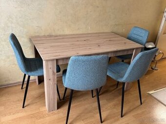 Jídelní stůl se 4 židlemi - 1