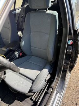 SPORTOVNÍ SEDAČKY BMW E87
