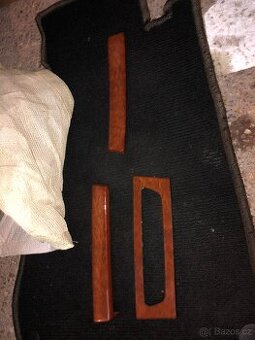 Mercedes E klasse w211 dřevěné Dekory