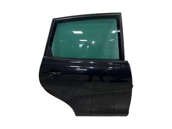 Pravé zadní dveře černá LC9Z Seat Altea 5P hatchback 2009