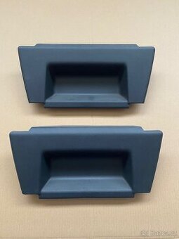 Zadní plastový kryt sedačky VW Transportér Caravelle Multiva