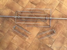 Grilovací jehla - sele, kýta, krůta, kuře, aj