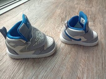 Dětské boty Nike vel. 19,5