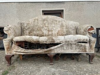 Starožitný nábytek – historismus – pohovka a 2 křesla