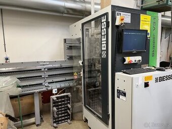 CNC vrtací a frézovací centrum BIESSE Skipper V31
