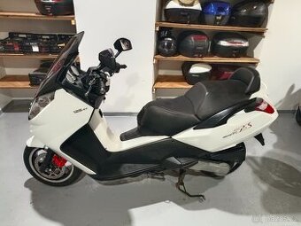 Peugeot Satelis 125 CZ doklady v ceně Bílý