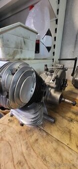 Motor cz 98 bezrychlostni