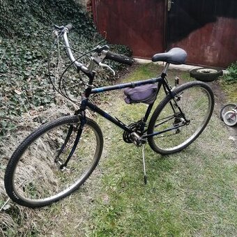 Trekové kolo pánské