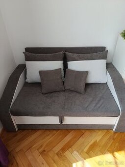 Rozkládací pohovka