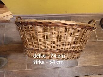 Proutěný koš