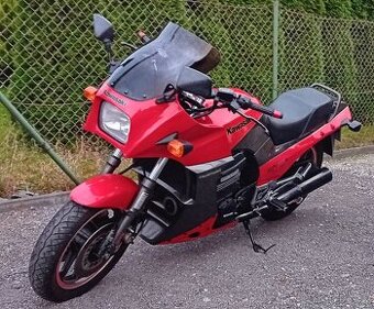 Startér a alternátor na Kawasaki gpz 900R