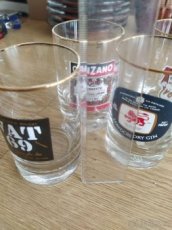 6 panákových sklenic - značky alkoholu - 1