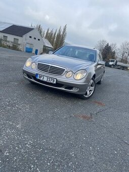 Mercedes w211