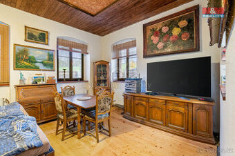 Prodej obchodního objektu, 580 m², Český Bukov.