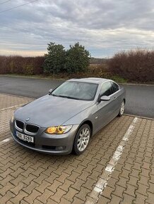BMW E92 coupe 325i 160Kw-218hp -manuál, zadokolka