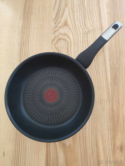 Tefal pánev 24 cm Unlimited G2550472