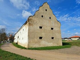Prodej bývalé sýpky 530 m2 v Žeroticích, okr. Znojmo
