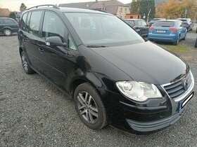 VW Touran 1,9 TDi 7-míst