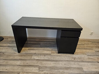 Psací stůl IKEA MALM 140x65