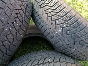 4ks zimních pneu 215/65r16 98H